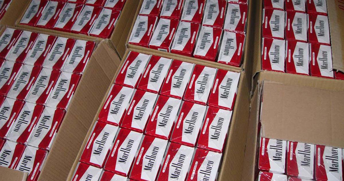 Thùng carton đựng thuốc lá Thùng carton đựng thuốc lá