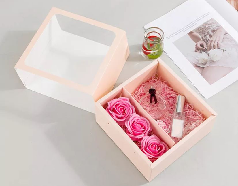 hộp giấy có cửa sổ hộp giấy có cửa sổ