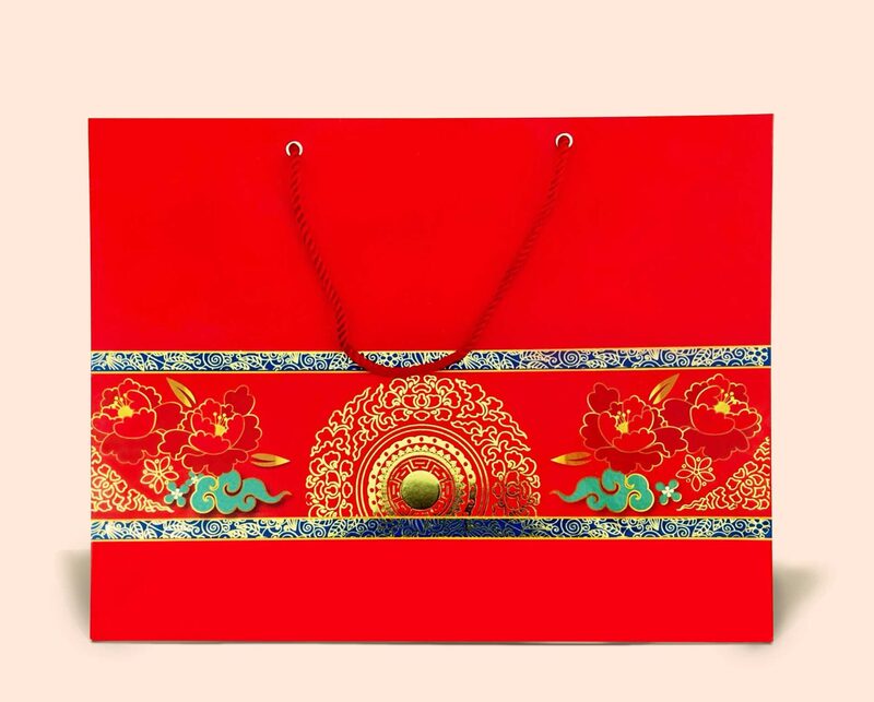túi giấy màu đỏ